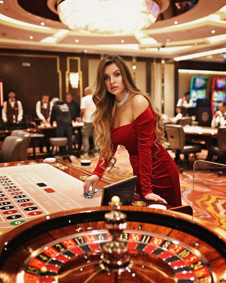 antarmuka platform rokobet menampilkan kasino dealer langsung dan slot